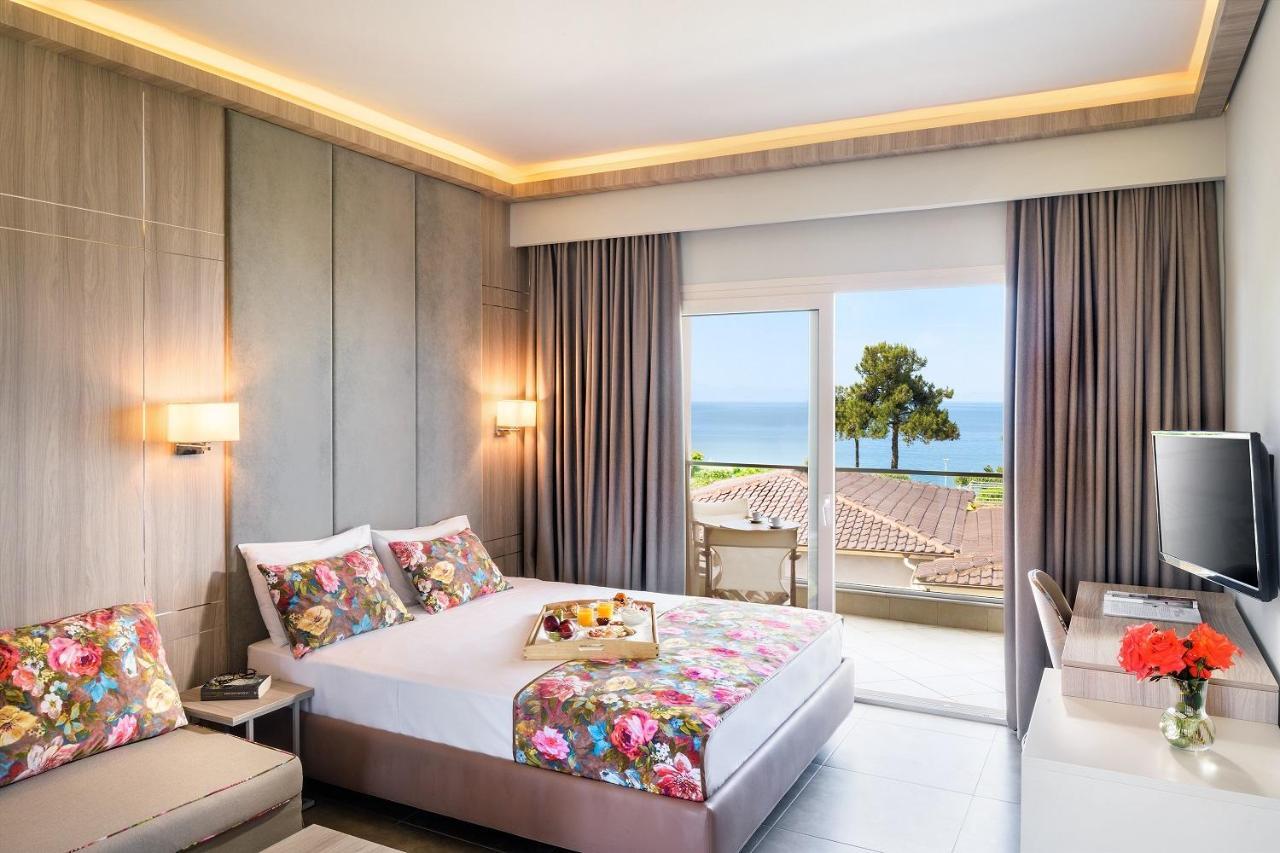 Alexandra Beach Spa Resort Potos Exterior foto