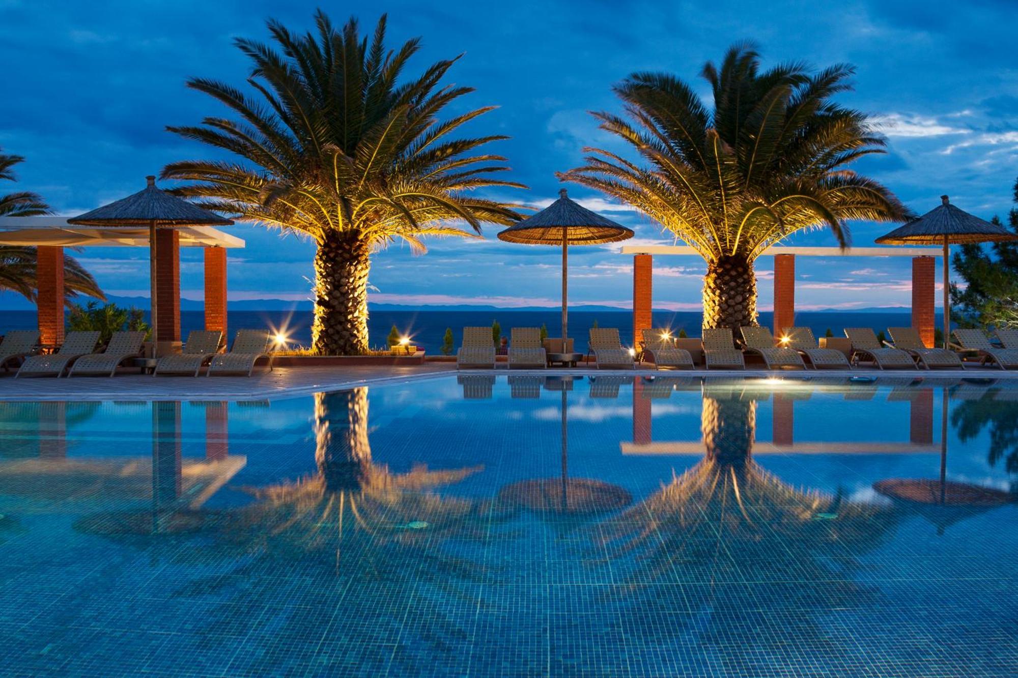 Alexandra Beach Spa Resort Potos Exterior foto